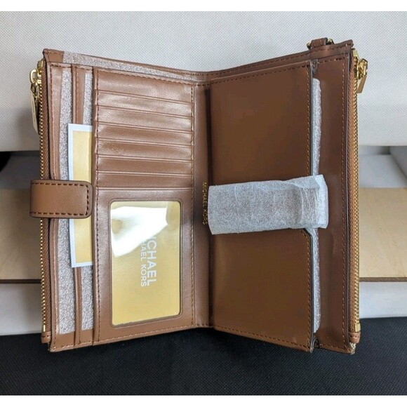 Michael Kors Jet Set Travel Double Zip Wristlet/Wallet- Natural/Luggage (Brown) - Picture 4 of 10